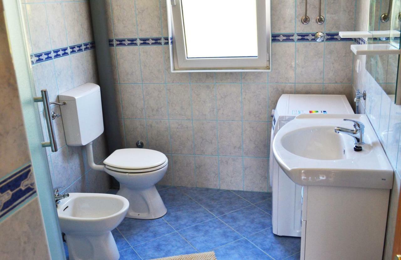 Apartman Ana Srima Ngoại thất bức ảnh